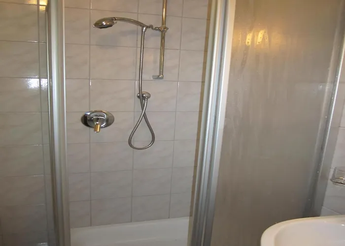 In Including Silvretta Card شقة *